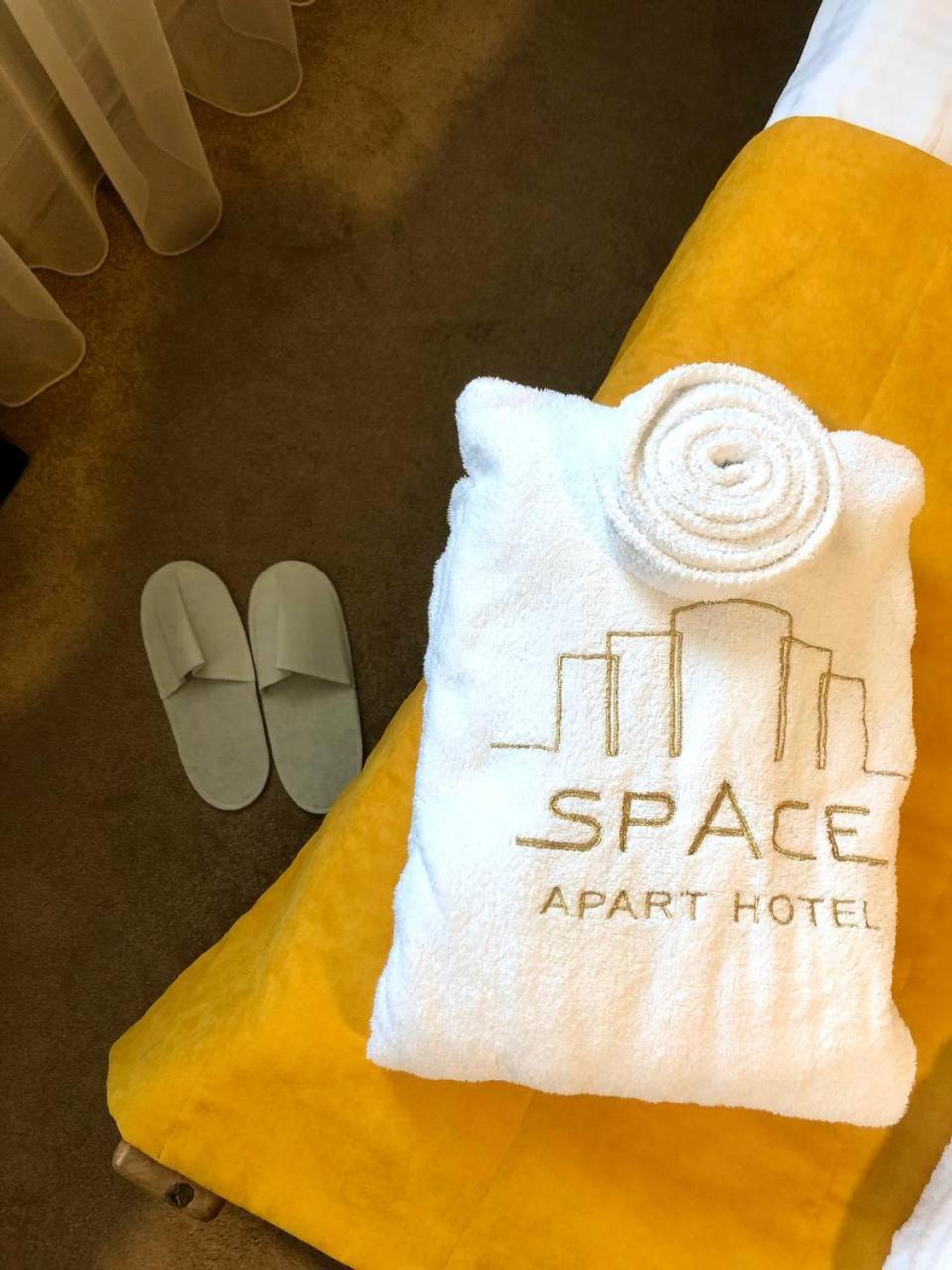 Space Apart Hotel Luck Kültér fotó